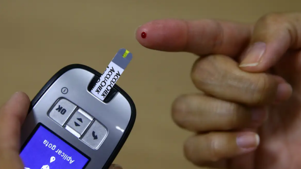 Pesquisa internacional mostra que 70% dos brasileiros com diabetes relatam impacto emocional causado pela doença. Ansiedade, insegurança e dificuldades no dia a dia estão entre os principais desafios enfrentados pelos pacientes.