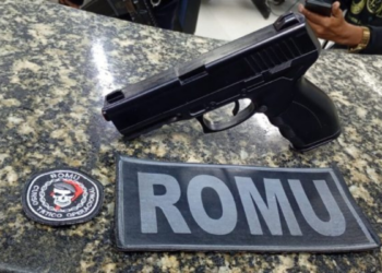 Suspeito foi localizado pela Romu durante patrulhamento preventivo e encaminhado à 126ª DP junto com uma das vítimas.