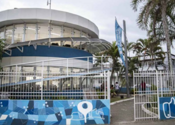 Prefeitura de Rio das Ostras abre 220 vagas para cursos gratuitos de informática e tecnologia. Inscrições online vão até 27 de maio.