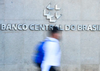 Banco Central monitora movimentação de recursos após liquidação do conglomerado Master e destaca estabilidade.