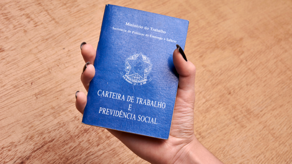 Programa Emprego Já oferece mais de 480 vagas de emprego em Cabo Frio, com oportunidades nos setores de comércio e serviços.