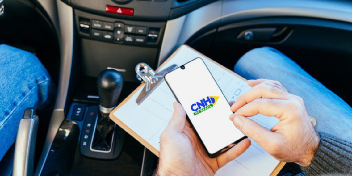 Programa CNH do Brasil encerra primeiro quadrimestre de 2026 com recordes históricos na formação de condutores, crescimento de até 303% e maior acesso à habilitação.