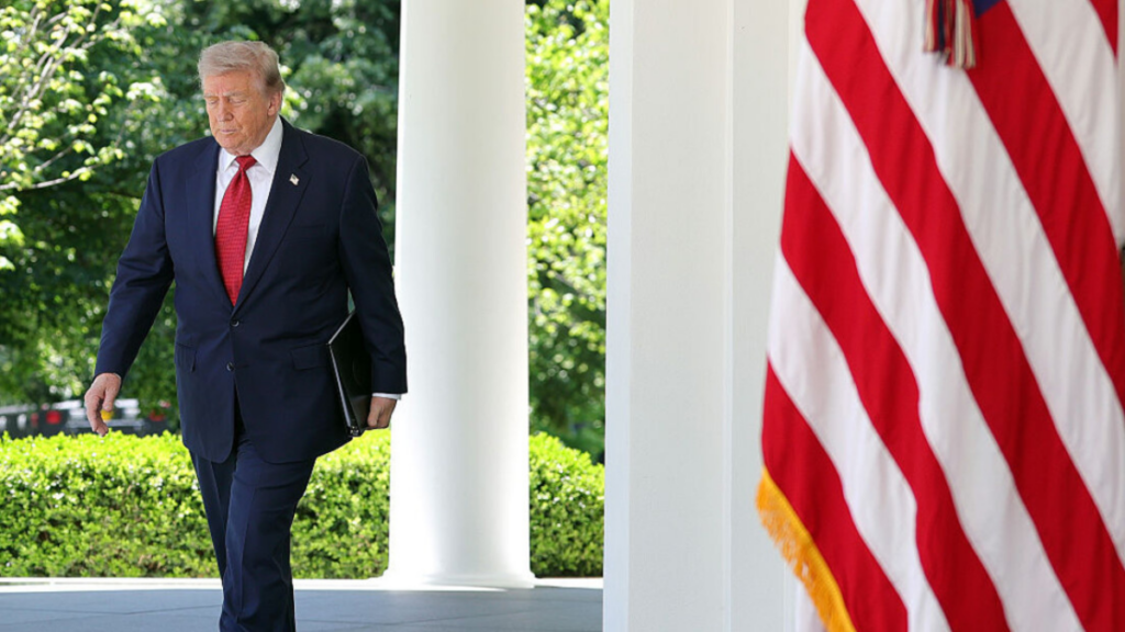 Trump tem discutido informalmente quem pode assumir protagonismo republicano nas eleições presidenciais de 2028.