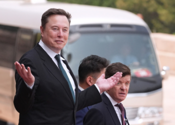 Durante cúpula em Pequim, líderes dos EUA e China recebem avaliações positivas de executivos de tecnologia 