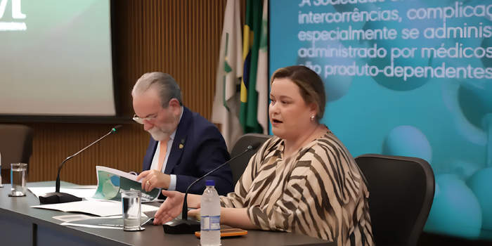 CFM proíbe uso de PMMA em preenchimentos devido ao risco de complicações graves, incluindo necrose, deformações e até morte.