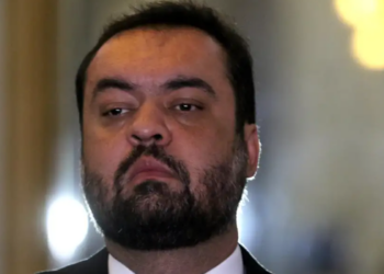 TSE julga recursos relacionados à condenação de Claudio Castro e pode influenciar definição sobre eleições diretas ou indiretas para o governo do Rio.