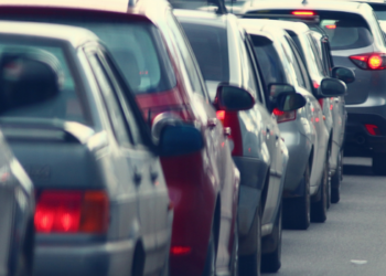 Polícia Rodoviária Federal intensifica ações nas estradas durante o feriado de Corpus Christi para garantir mais segurança aos viajantes.