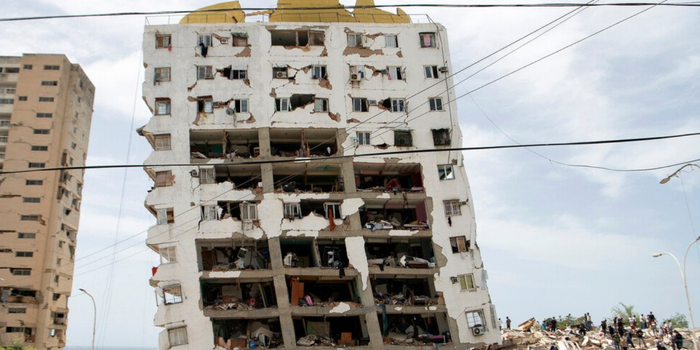 FAB vai trazer 15 brasileiros de Caracas após terremotos na Venezuela. Governo brasileiro também envia ajuda humanitária, médicos e equipes de resgate.