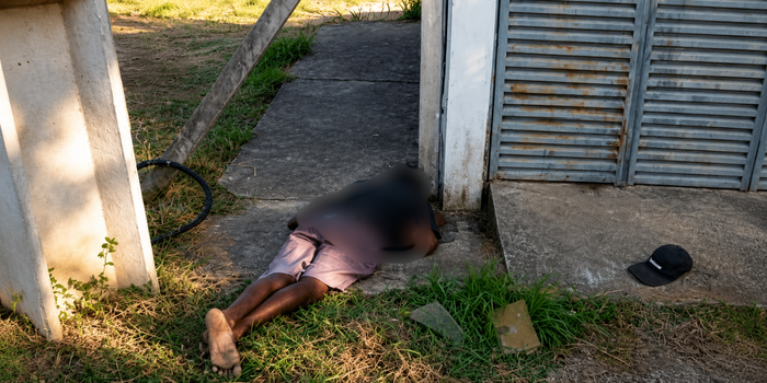 Homem morreu após sofrer descarga elétrica em subestação de energia em Guarus, Campos dos Goytacazes. Polícia apura as circunstâncias do caso.