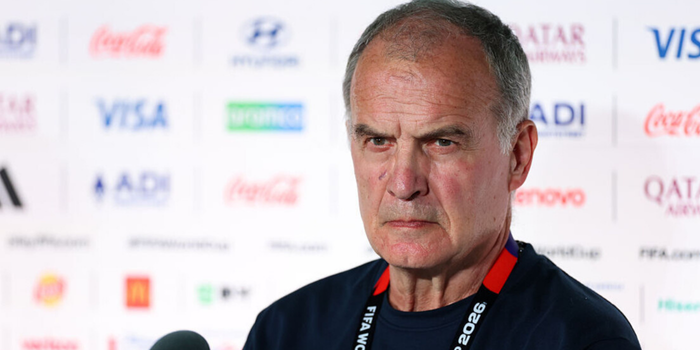 Seleção do Uruguai enfrenta possível crise interna antes de jogo contra a Espanha na Copa do Mundo. Jogadores teriam contestado métodos de Marcelo Bielsa.