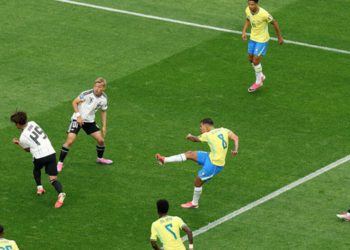 O Brasil derrotou o Japão por 2 a 1, de virada, e avançou às oitavas de final da Copa do Mundo de 2026. Casemiro e Gabriel Martinelli marcaram os gols da classificação brasileira.