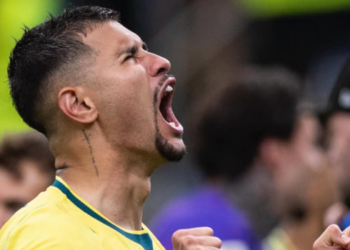 Bruno Guimarães se destaca na Seleção Brasileira como “regista” no esquema de Carlo Ancelotti, liderando assistências na Copa do Mundo de 2026 e influenciando diretamente o desempenho da equipe.