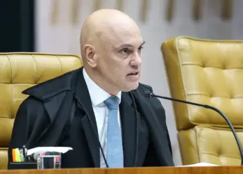 Edson Fachin afirma que Brasil deve preservar soberania após EUA classificarem PCC e Comando Vermelho como organizações terroristas. Entenda o caso.