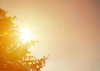 Calor volta com força ao Centro-Sul e pode levar termômetros a 42°C. Veja quais estados devem registrar as maiores temperaturas.