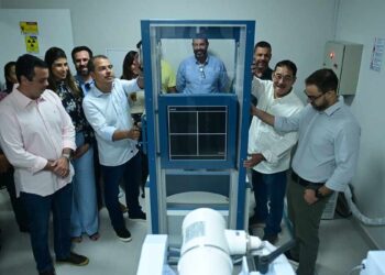 Prefeitura de Campos entrega sala de raio-x digital no PU Central. Imagens ficam disponíveis em segundos para médicos da rede municipal, agilizando diagnósticos e reduzindo transferências.
