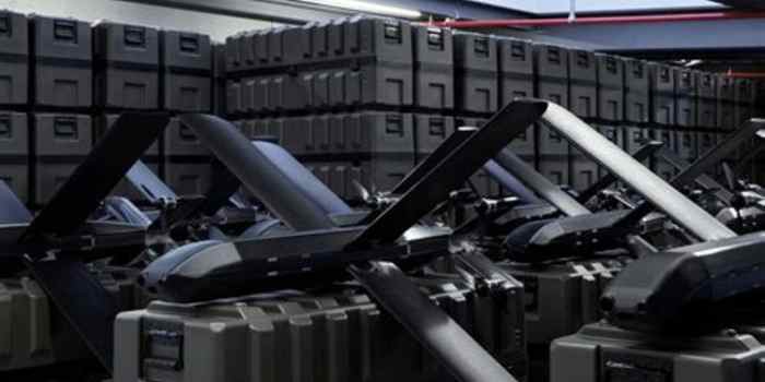 Instalação alemã da Helsing tem capacidade para produzir mais de mil drones militares HX-2 por mês.