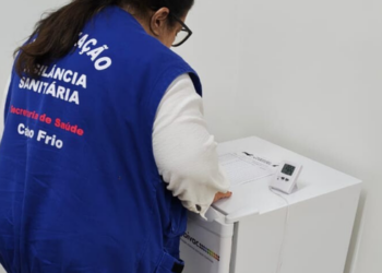 Operação encontra falhas em licenças, resíduos e armazenamento de imunobiológicos.