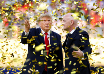 Rússia acusa Estados Unidos e FIFA de utilizar a Copa do Mundo de 2026 para fins políticos e critica exclusão da seleção russa e tratamento dado ao Irã.