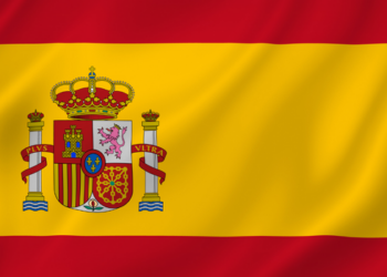 Espanha derrota a Argentina por 1 a 0 na prorrogação, conquista o bicampeonato da Copa do Mundo e celebra o título com premiações individuais e festa em Madri.