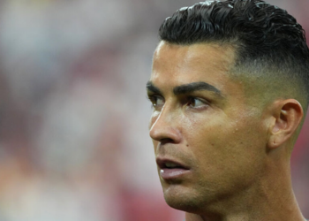 Cristiano Ronaldo será produtor executivo e fará participação especial em “Day 1s”, série sobre os bastidores do futebol com Damian Lewis e Thierry Henry.