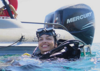 Doutoranda da UFSC arrecada R$ 8 mil para custear visto de pesquisa na Austrália após despesa não ser coberta pela bolsa da Capes.