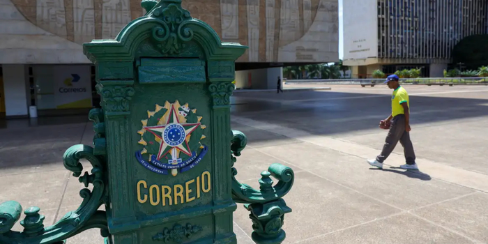 TCU alerta governo federal sobre riscos fiscais relacionados aos Correios e pede criação de modelo de compensação para financiar a universalização dos serviços postais.