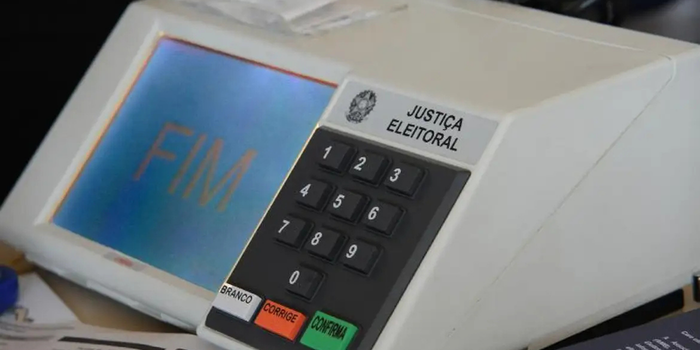 TSE apresentará o funcionamento das urnas eletrônicas a representantes dos Estados Unidos e observadores internacionais em reunião marcada para 17 de agosto.