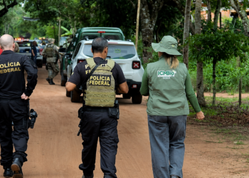 A ação foi realizada nesta quarta-feira, 12 de agosto, em conjunto com o Ministério Público Federal e a 1ª Promotoria de Justiça de Armação dos Búzios.