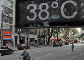 Ministério da Saúde prepara o SUS para o El Niño 2026-2027, com equipes emergenciais, medicamentos e monitoramento de secas, enchentes, calor e doenças.