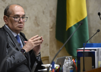 Gilmar Mendes afirma que o sigilo da fonte é fundamental ao jornalismo, mas não pode ser usado para justificar ou encobrir eventuais crimes.
