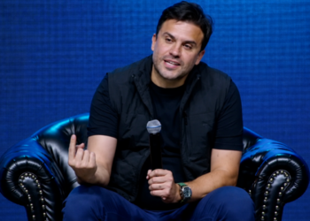 PRTB oficializa Pablo Marçal como candidato à Presidência em 2026 após liminar regularizar provisoriamente sua filiação ao partido.