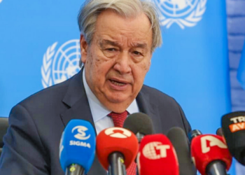 António Guterres afirma que a ONU continua relevante apesar dos conflitos entre grandes potências e das dificuldades no Conselho de Segurança.