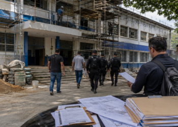 Empresas e sócios são alvos da Operação Sarasvati, que investiga suspeitas em obras de escolas estaduais do Rio de Janeiro.