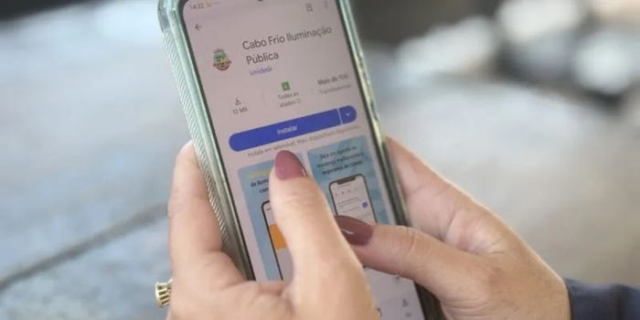Novo sistema digitaliza solicitações de iluminação e integra modernização de 38 mil pontos em Cabo Frio.