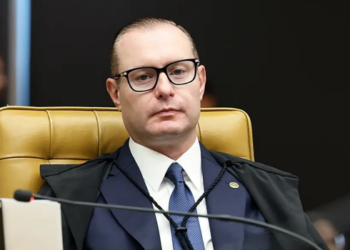  STF abre investigação após identificar comandos ocultos de inteligência artificial em petição sobre cotas raciais no Ministério Público de Minas Gerais.