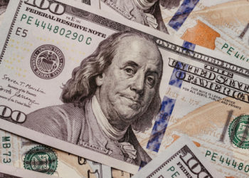  Déficit nas contas externas do Brasil chegou a US$ 5,1 bilhões em agosto, segundo dados divulgados pelo Banco Central.