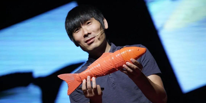 Pesquisadores chineses desenvolvem robôs que imitam peixes e podem ser usados em monitoramento ambiental e exploração debaixo d'água.