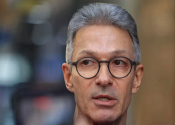 Programa de governo de Romeu Zema para 2026 reúne propostas para segurança, economia, trabalho, Judiciário, saúde, educação e política externa.