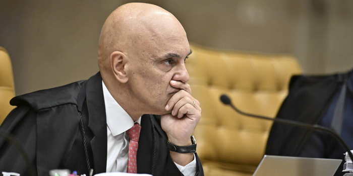 Alexandre de Moraes é cotado para presidir o STF a partir de 2027, mas sucessão ainda não foi oficializada e depende de eleição interna.