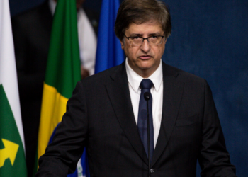 PGR determina apuração sobre relatório da PF que cita Alexandre de Moraes e Daniel Vorcaro e busca esclarecer como documento foi elaborado.