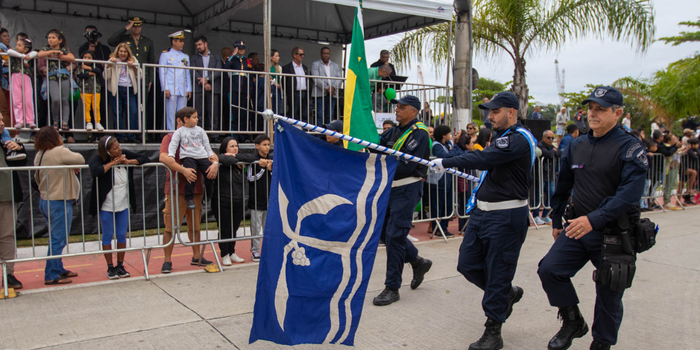 Macaé realizou o tradicional desfile de 7 de Setembro em Imbetiba, com participação das Forças Armadas, escolas, órgãos de segurança e entidades civis.