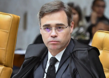 André Mendonça afirma que divulgação integral dos dados do celular de Daniel Vorcaro pode prejudicar investigação e julgamento no STF.