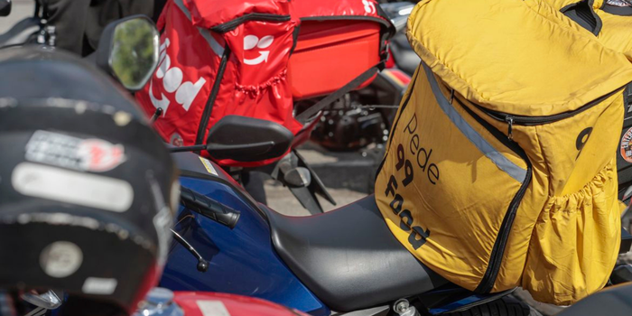 Programa Move Brasil vira lei e mantém financiamento de até R$ 200 mil para veículos usados por motoristas, taxistas e entregadores.