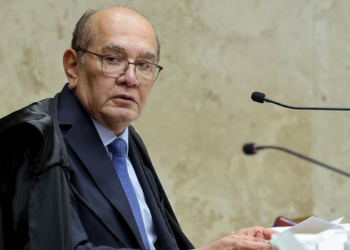 Gilmar Mendes e André Mendonça protagonizaram novo embate no STF durante julgamento sobre o Banco Master e a Operação Compliance Zero.
