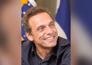 TRE-RJ defere por unanimidade candidatura de Dr. Aluízio a deputado federal. Decisão do STJ afasta impedimento eleitoral do ex-prefeito de Macaé.