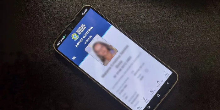 Saiba como usar o e-Título nas Eleições 2026, quais documentos são aceitos e quando o aplicativo pode substituir o documento com foto.