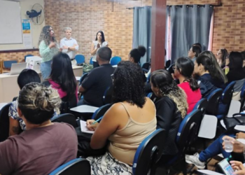 Rio das Ostras capacita técnicos de enfermagem para a implantação da insulina glargina no SUS e o acompanhamento de pacientes com diabetes.