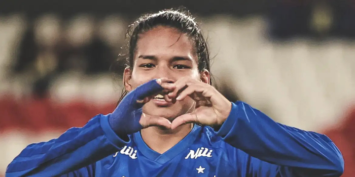Cruzeiro e Corinthians decidem a Libertadores Feminina neste sábado, em Quito. Mineiras buscam título inédito, enquanto paulistas tentam ampliar sua hegemonia continental.