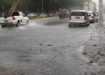 Previsão do tempo para 21 de outubro indica tempestades no Sul e Norte, chuva isolada no Rio e Espírito Santo e calor de até 39°C no Nordeste.
