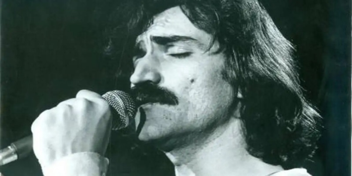 Belchior completaria 80 anos nesta segunda (26). Relembre sua trajetória, os 50 anos do álbum “Alucinação” e as homenagens ao cantor cearense.